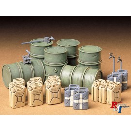 35186,1/35 German fueldrum set